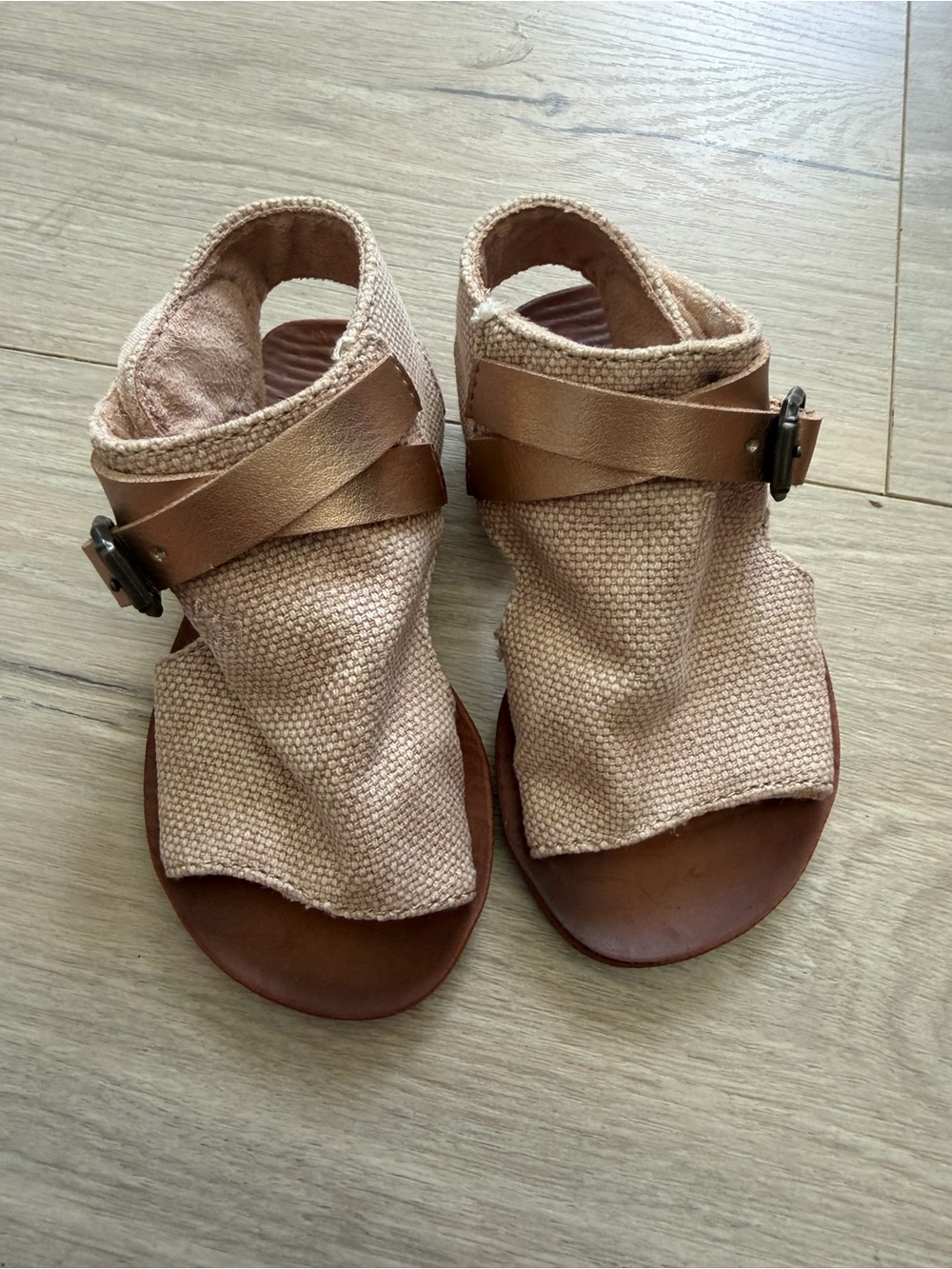 Girls Blowfish Sandals